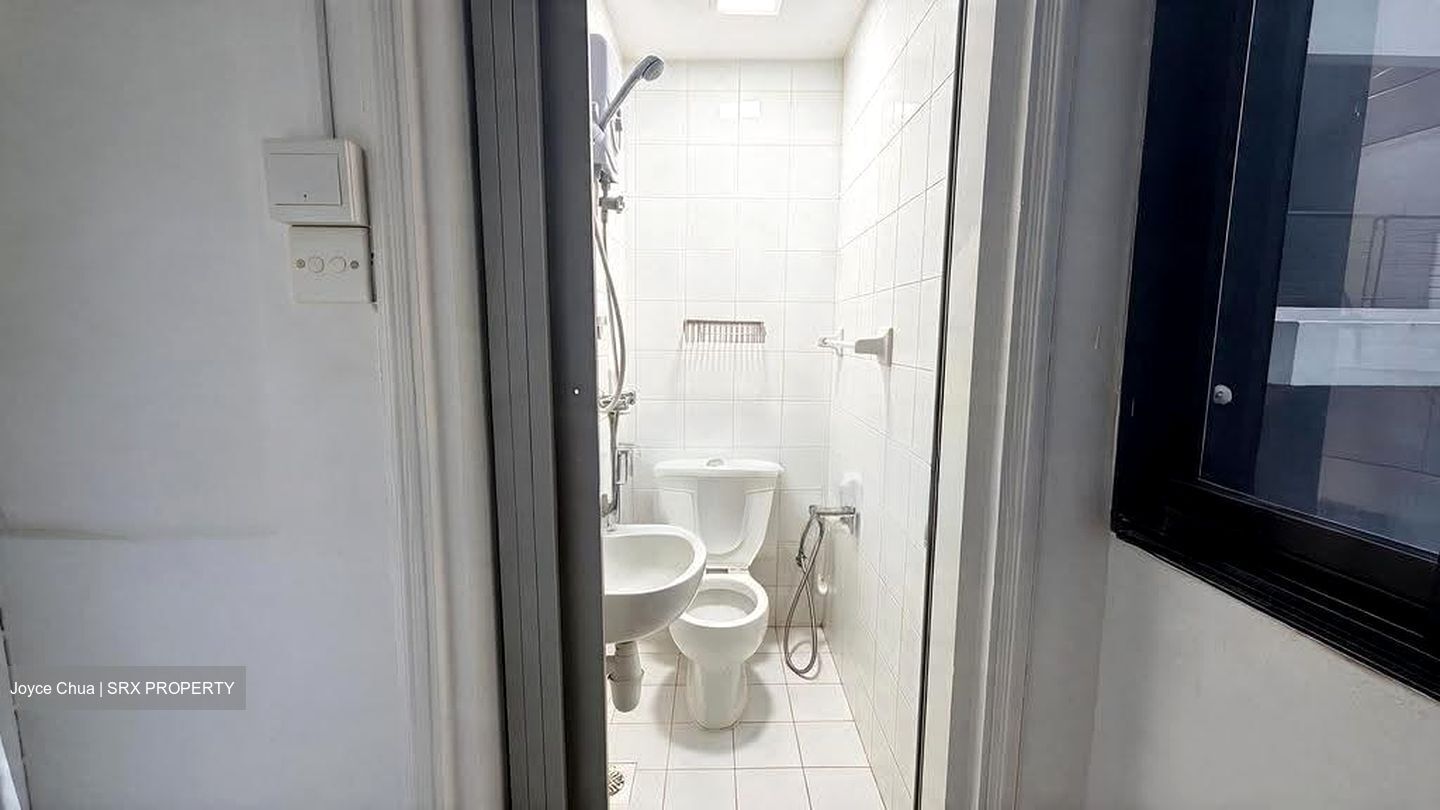 Emerald Park (D3), Condominium #611070071
